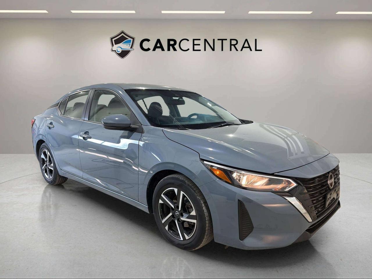 2024 Nissan Sentra SV| CLEAN CARFAX| CARPLAY | HTD SEATS| STARTER Photo