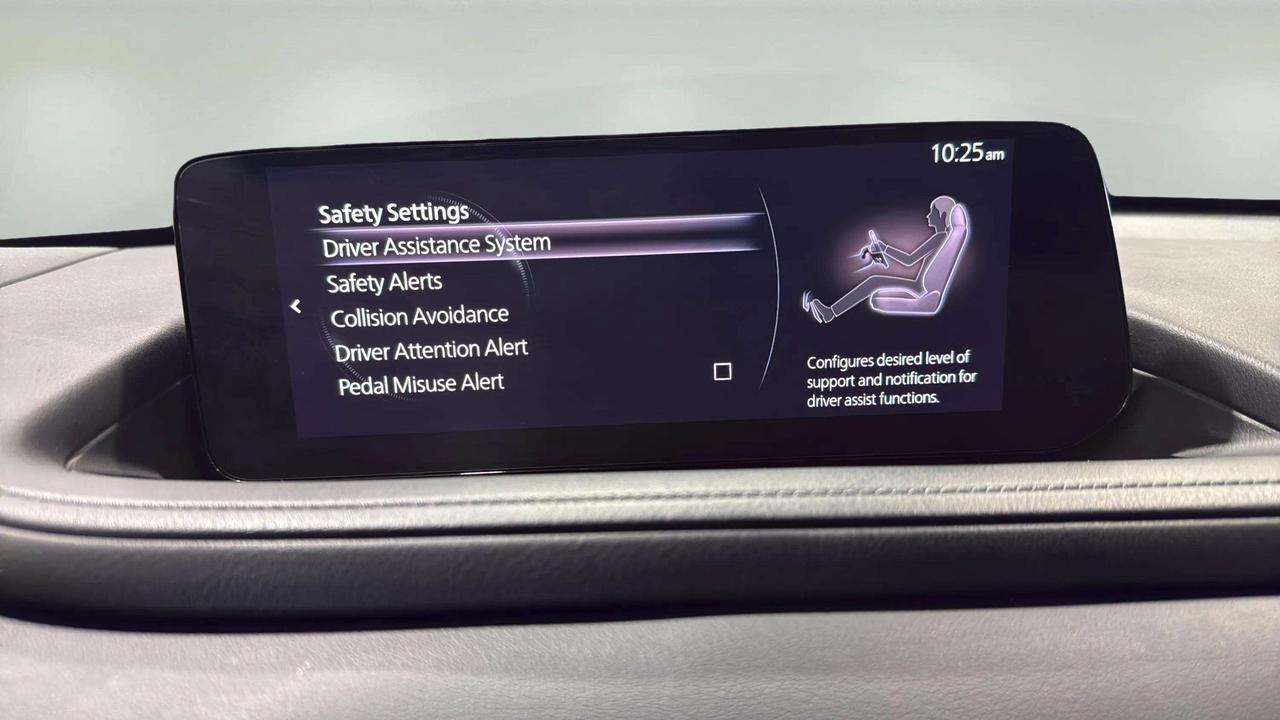2024 Mazda CX-30 GS | CLEAN CARFAX|  AWD | CARPLAY | HTD STEERING Photo