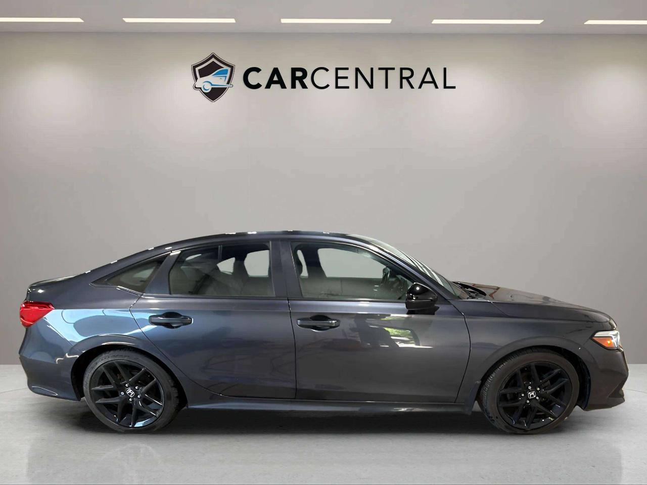 2022 Honda Civic Sedan SPORT | CLEAN CARFAX| SUNROOF| CARPLAY | Photo