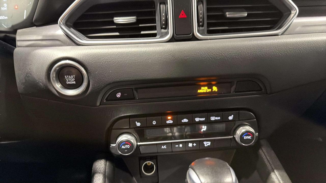 2024 Mazda CX-5 GS| CLEAN CARFAX | CARPLAY | AWD | HTD STEERING Photo
