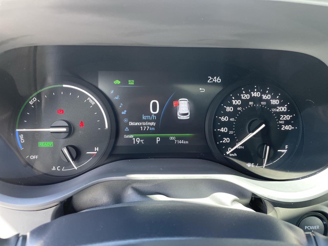 2026 Toyota Sienna XLE 8-Passenger LIKE NEW!!  HYBRID, 8 PASS., SOFTE Photo