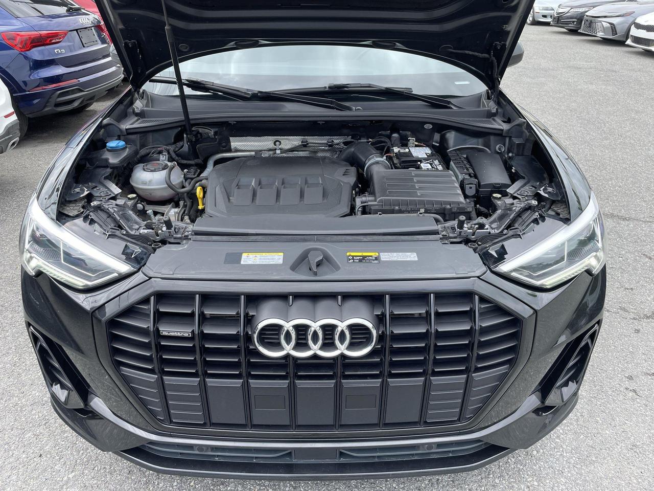 2024 Audi Q3 45 Progressiv PROGRESSIV, SLINE, BLACK OPTICS, SON Photo