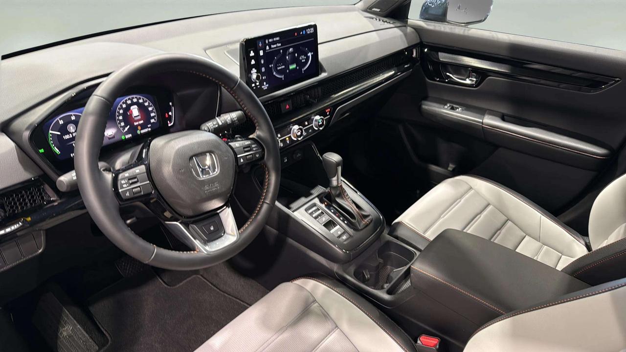 2026 Honda CR-V Hybrid Touring | HYBRID | AWD | CLEAN CARFAX | LEATHER Photo