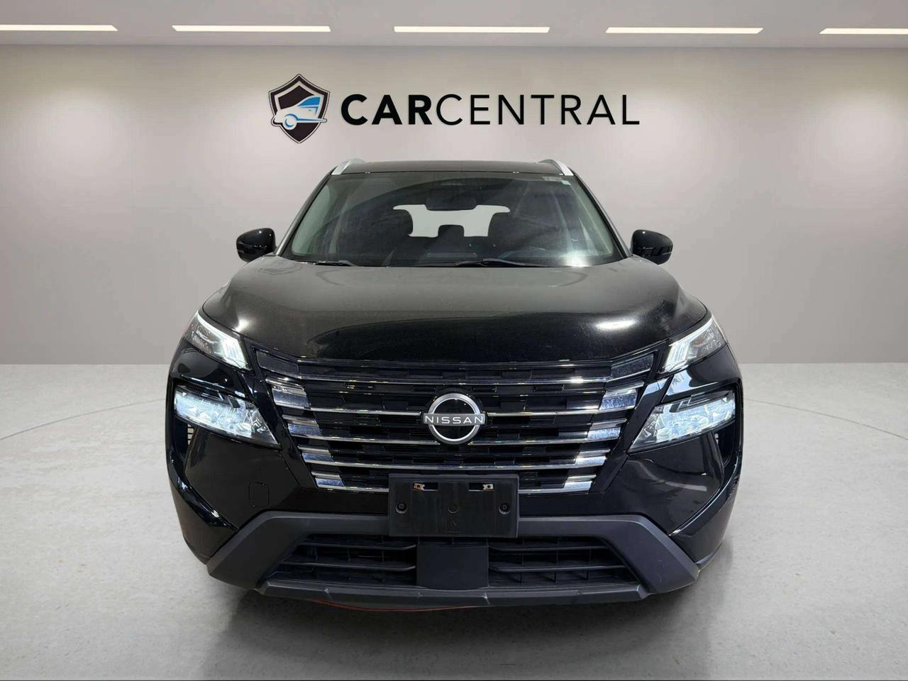 2024 Nissan Rogue SV | MOONROOF | CLEAN CARFAX | CARPLAY | STARTER | Photo