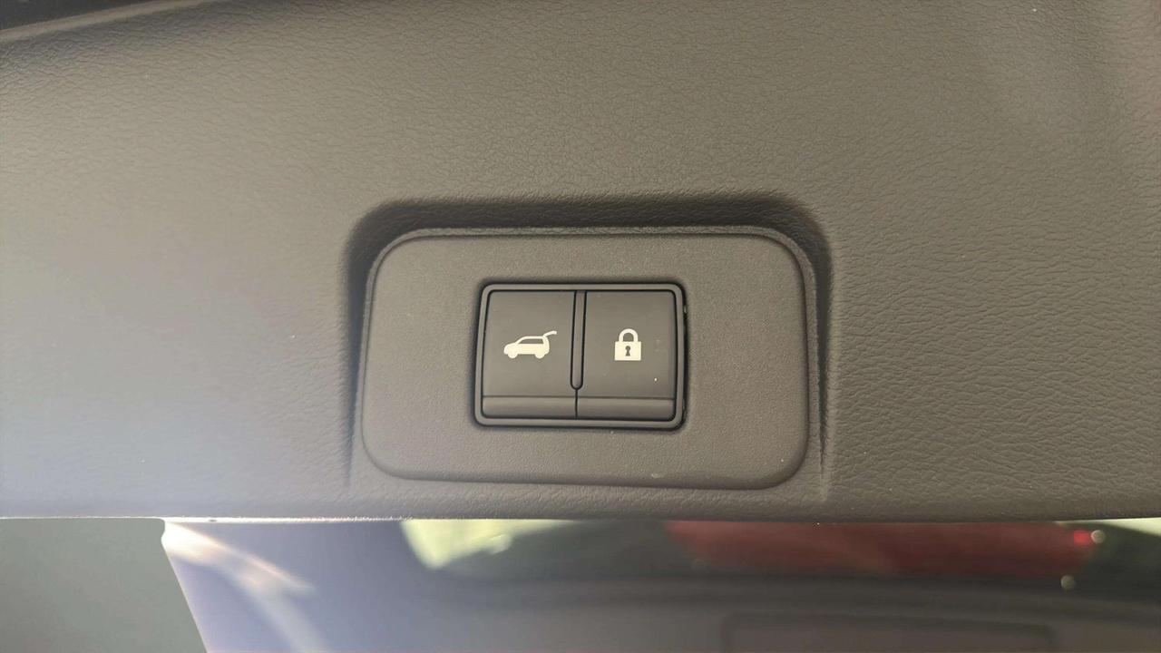 2024 Nissan Rogue SV | MOONROOF | CLEAN CARFAX | CARPLAY | STARTER | Photo