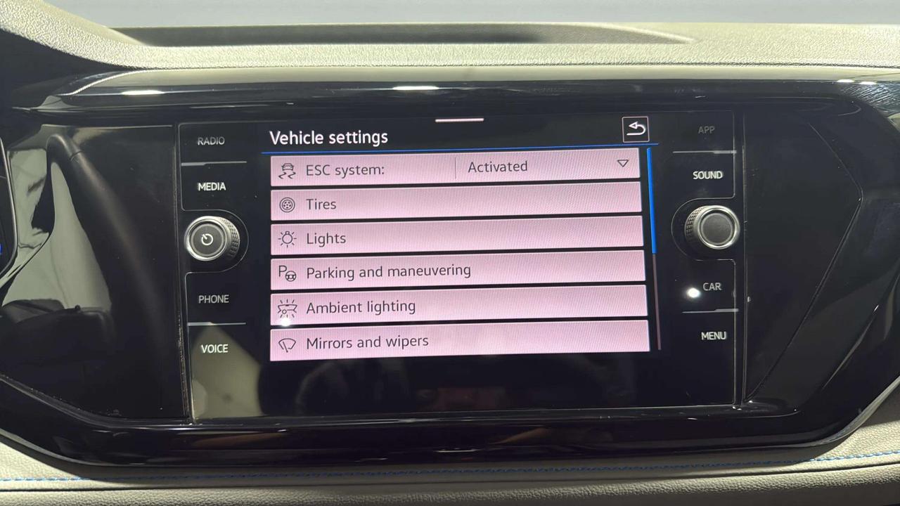 2024 Volkswagen Taos COMFORTLINE BLACK ED|CLEAN CARFAX|PANO|CARPLAY Photo