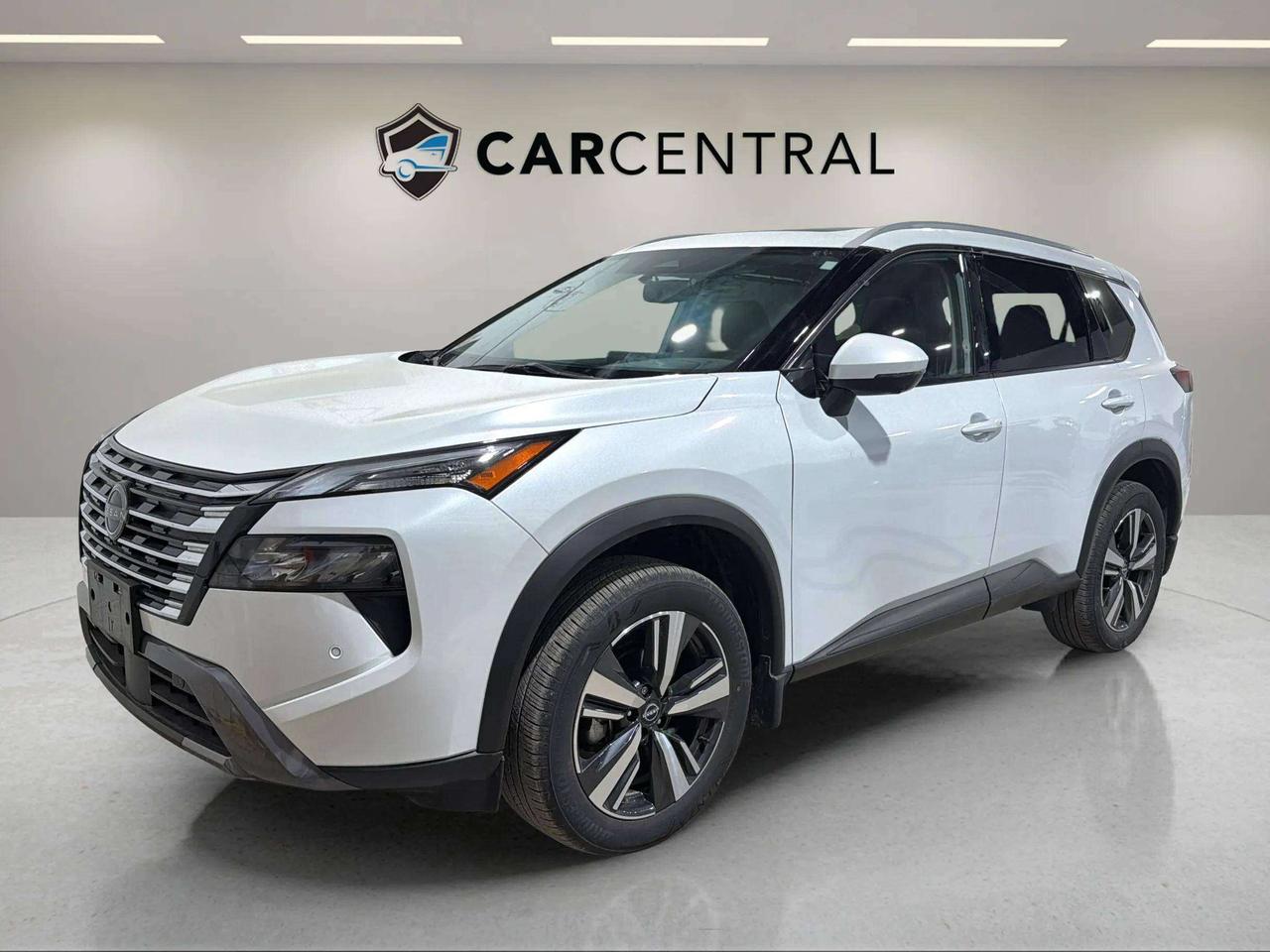 2024 Nissan Rogue SL | CLEAN CARFAX | GOOGLE MAPS | PRO PILOT ASSIST Photo