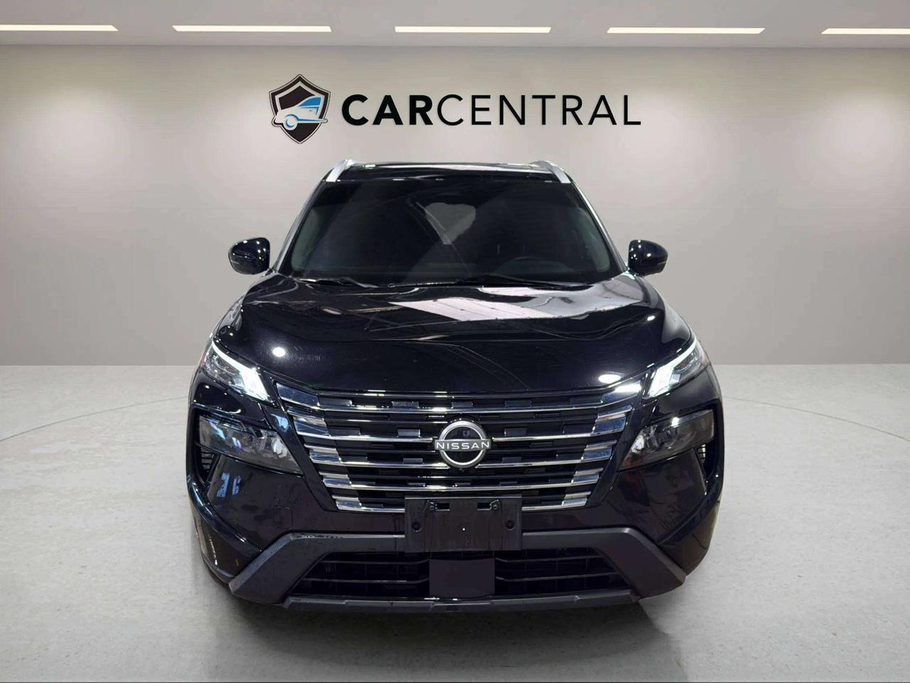 2024 Nissan Rogue SV MOONROOF | CLEAN CARFAX | PRO PILOT | REAR HTD Photo