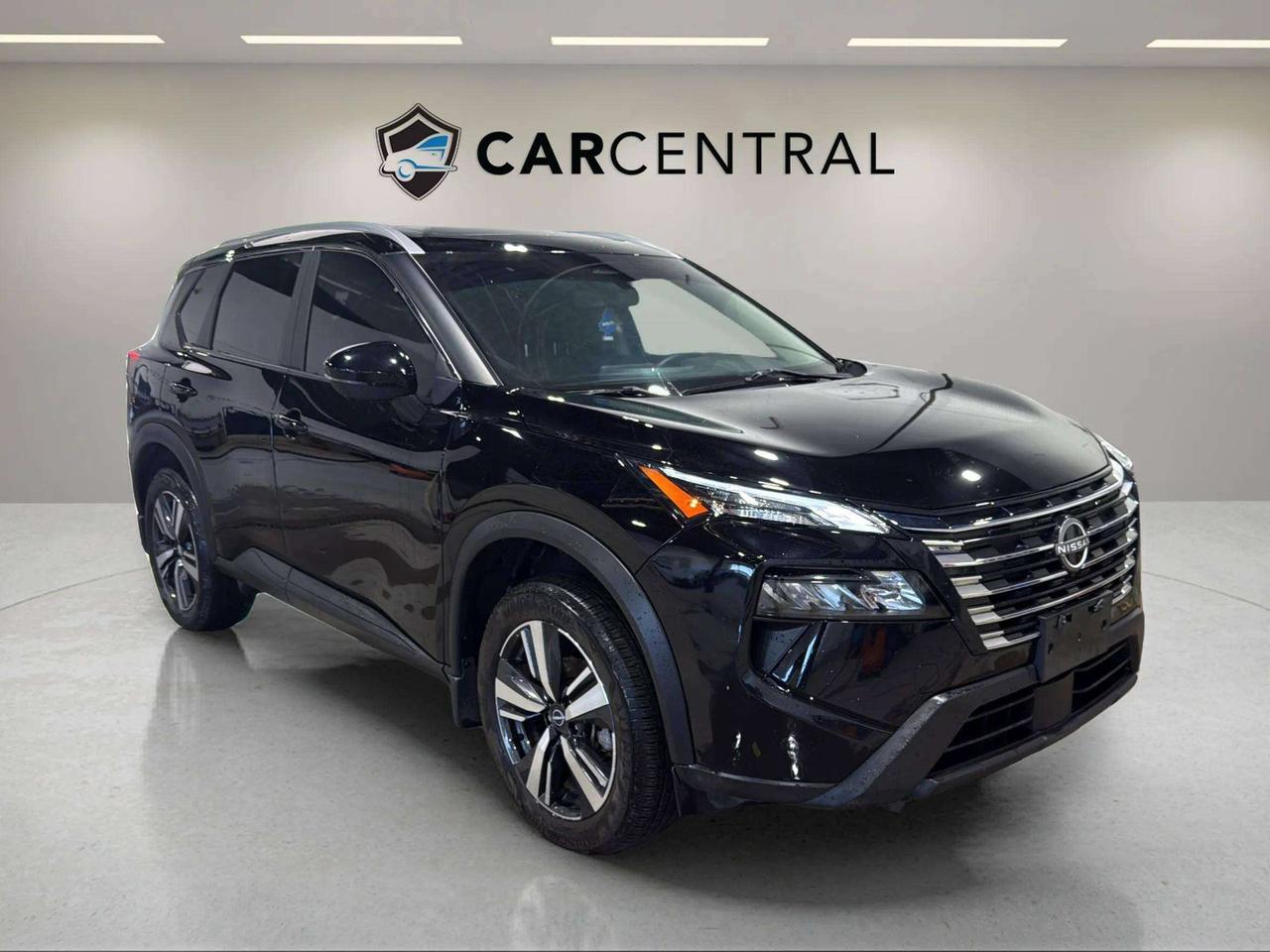 2024 Nissan Rogue SV MOONROOF | CLEAN CARFAX | PRO PILOT | REAR HTD Photo