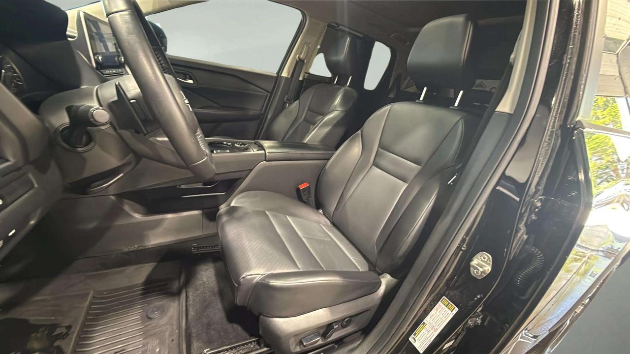 2024 Nissan Rogue SV MOONROOF | CLEAN CARFAX | PRO PILOT | REAR HTD Photo