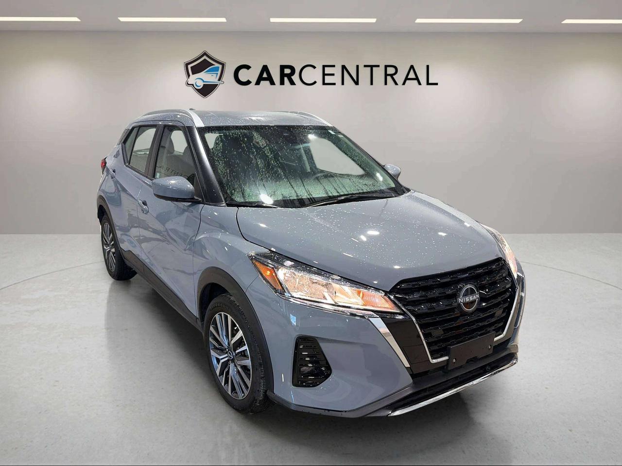 2024 Nissan Kicks SV| CLEAN CARFAX | CARPLAY | HTD SEATS | BSM Photo
