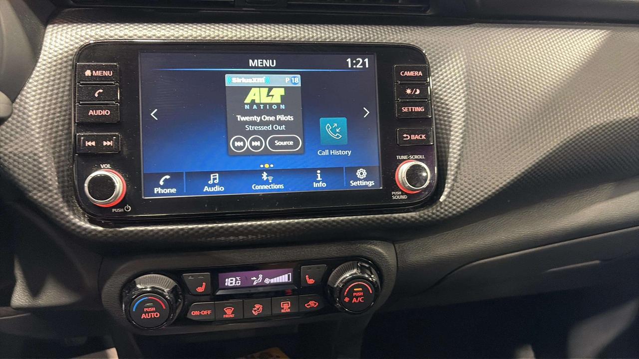 2024 Nissan Kicks SV| CLEAN CARFAX | CARPLAY | HTD SEATS | BSM Photo