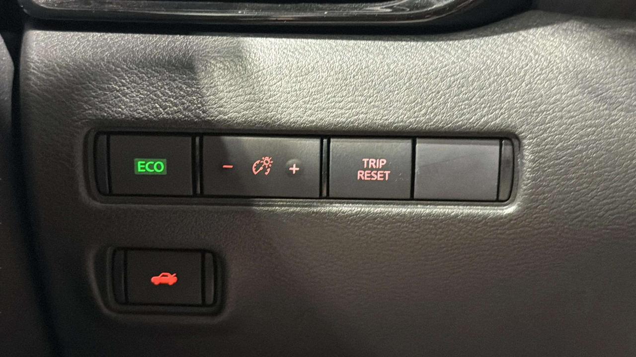 2024 Nissan Sentra SV | 1 OWNER | CARPLAY | BSM | ADAP CRUISE | Photo