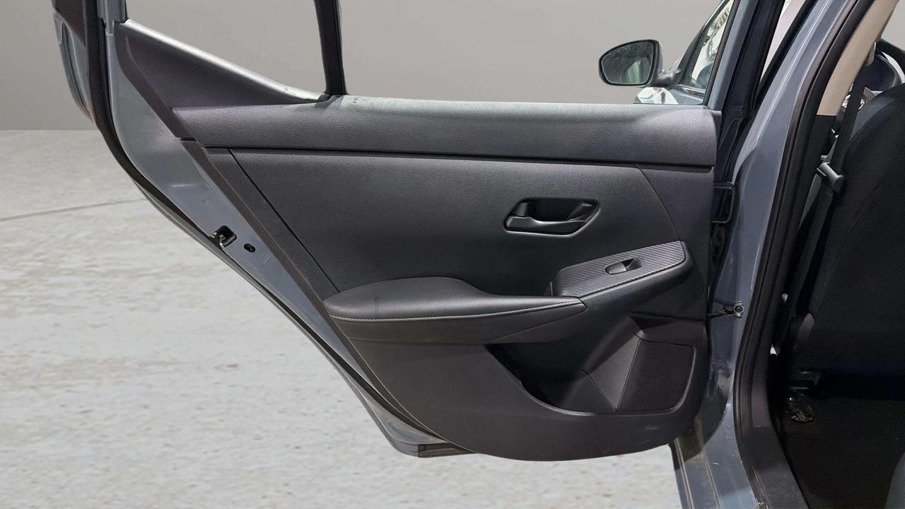 2024 Nissan Sentra SV | 1 OWNER | CARPLAY | BSM | ADAP CRUISE | Photo