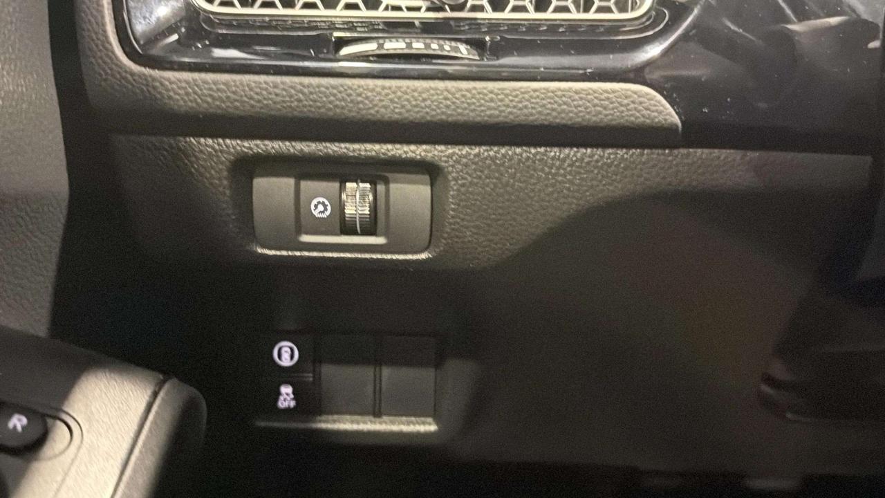 2023 Honda Civic SPORT | SUNROOF | HTD SEATS | CARPLAY | 1 OWNER Photo