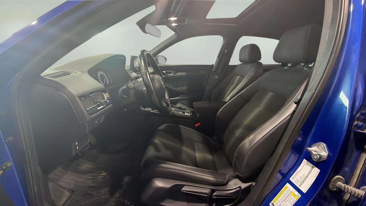 2023 Honda Civic SPORT | SUNROOF | HTD SEATS | CARPLAY | 1 OWNER Photo