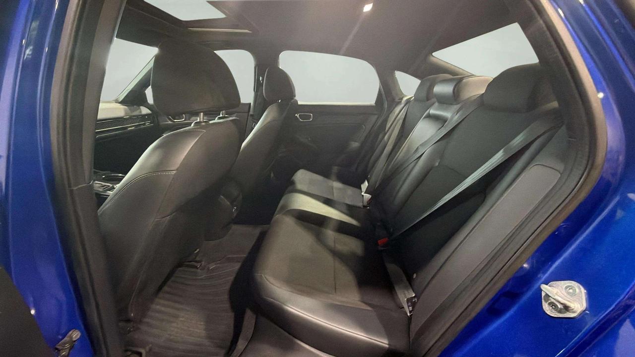 2023 Honda Civic SPORT | SUNROOF | HTD SEATS | CARPLAY | 1 OWNER Photo