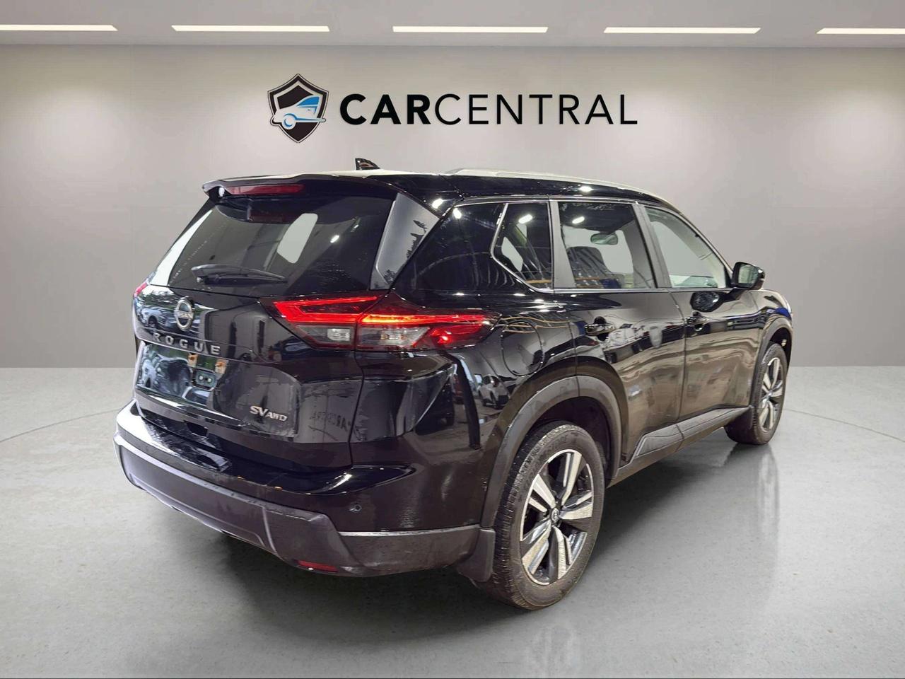 2024 Nissan Rogue SV PREMIUM| CLEAN CARFAX |360 | PANO | PRO PILOT Photo