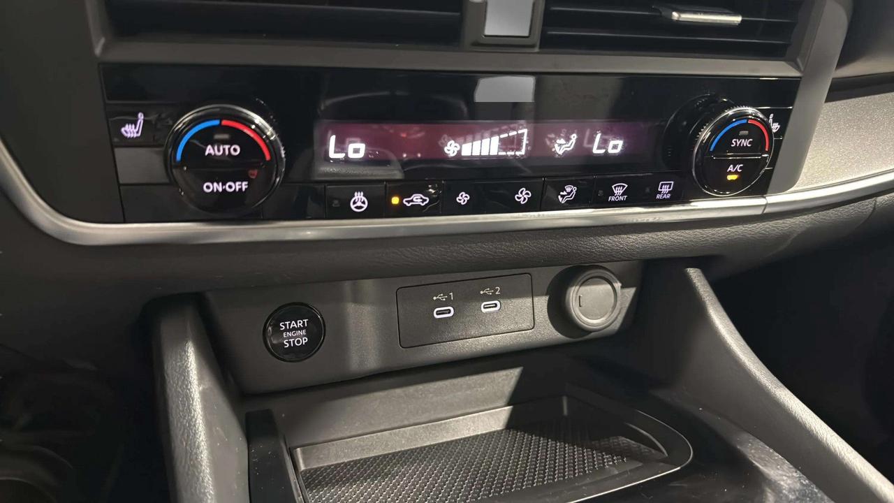 2024 Nissan Rogue SV PREMIUM| CLEAN CARFAX |360 | PANO | PRO PILOT Photo
