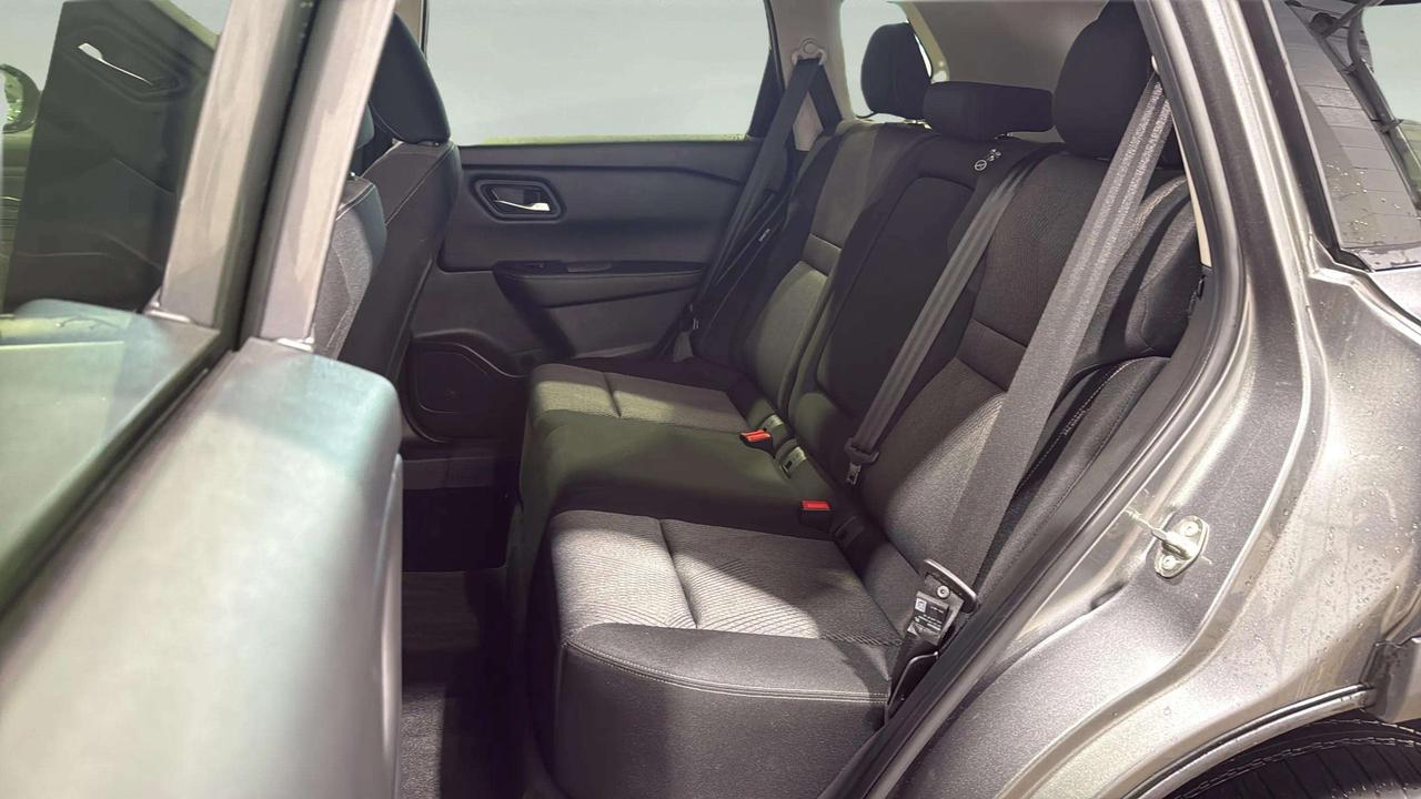 2024 Nissan Rogue SV | MOONROOF |CLEAN CARFAX| CARPLAY| PRO PILOT | Photo