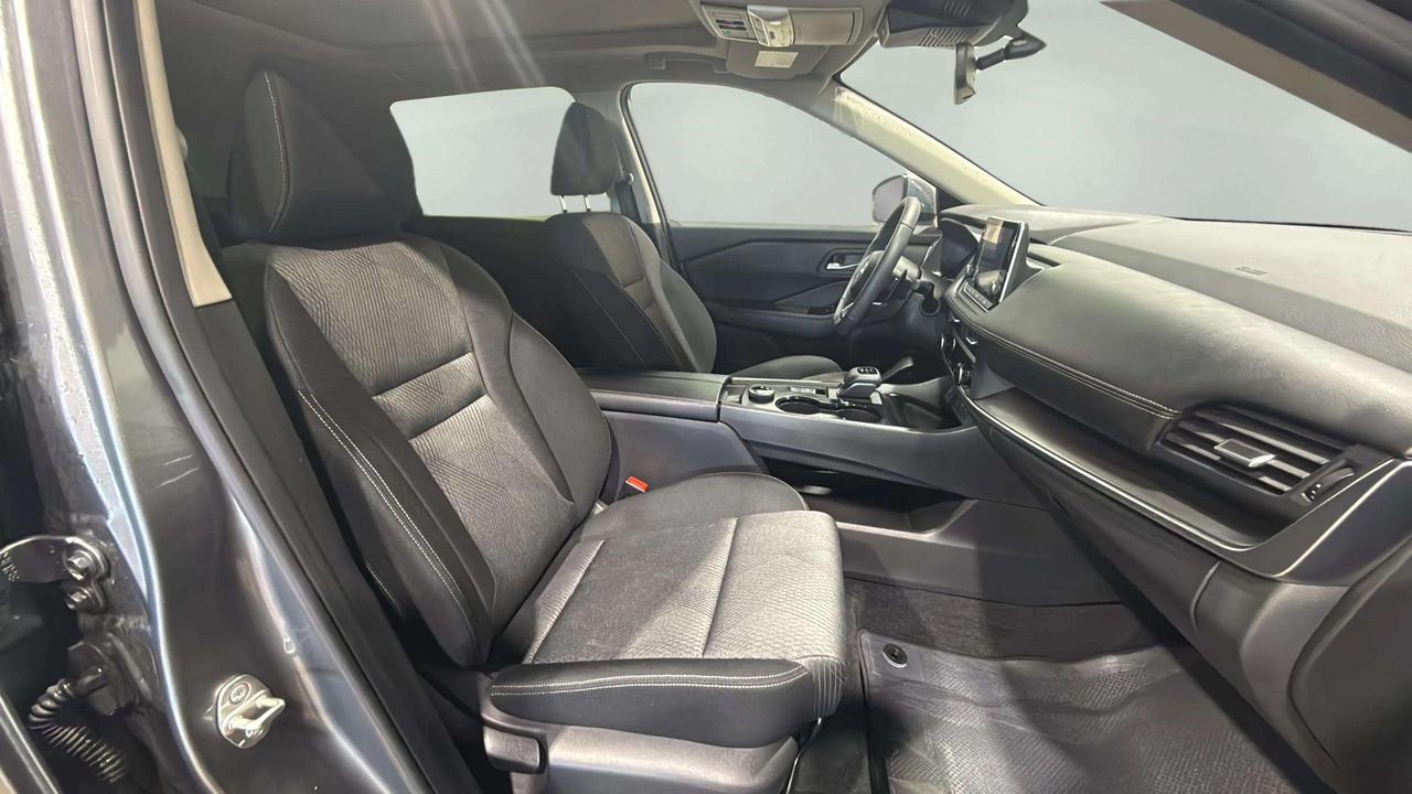2024 Nissan Rogue SV | MOONROOF |CLEAN CARFAX| CARPLAY| PRO PILOT | Photo