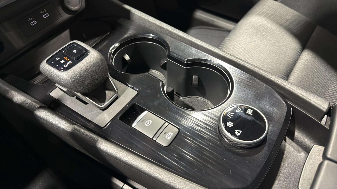 2024 Nissan Rogue SV | MOONROOF |CLEAN CARFAX| CARPLAY| PRO PILOT | Photo
