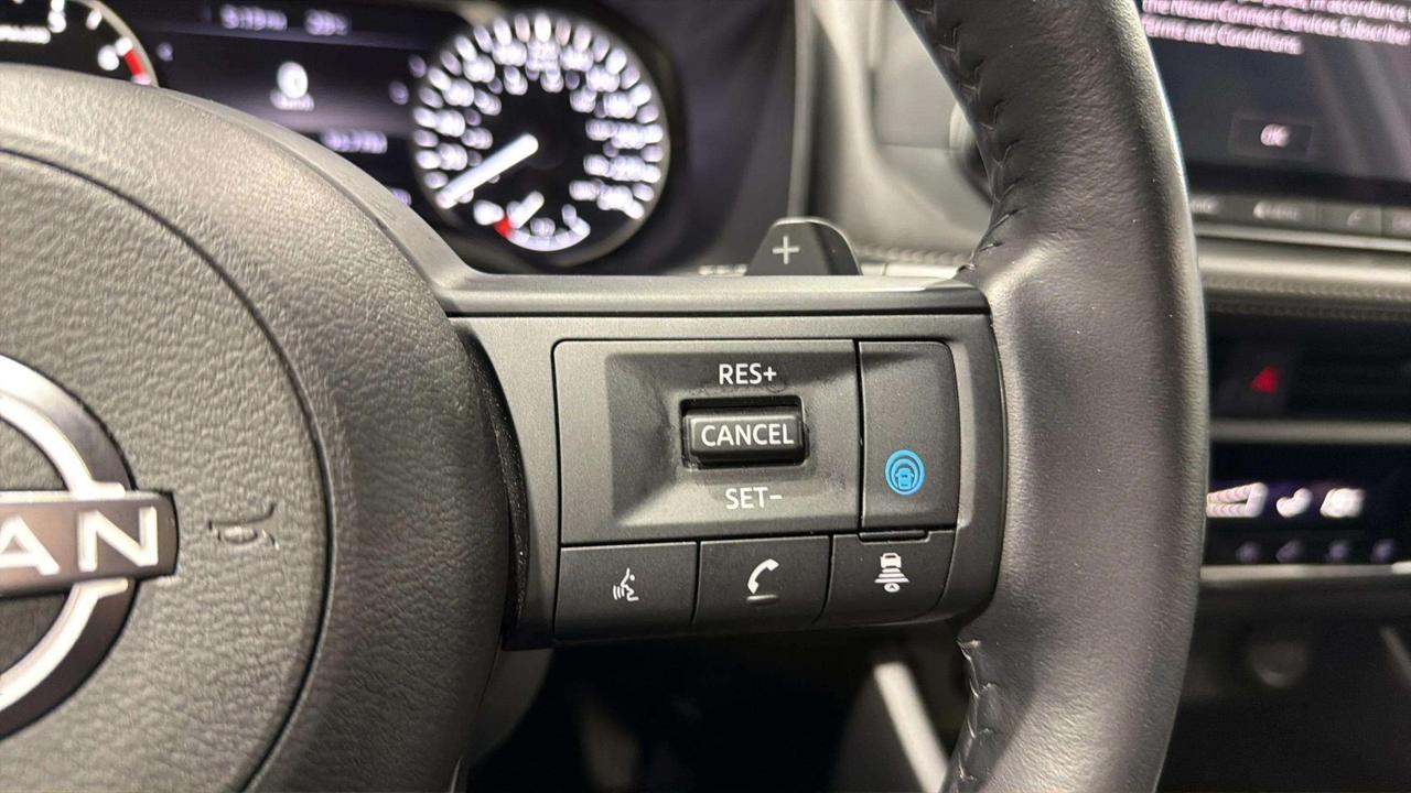 2024 Nissan Rogue SV MOONROOF |CLEAN CARFAX|PANO| CARPLAY| PRO PILOT Photo