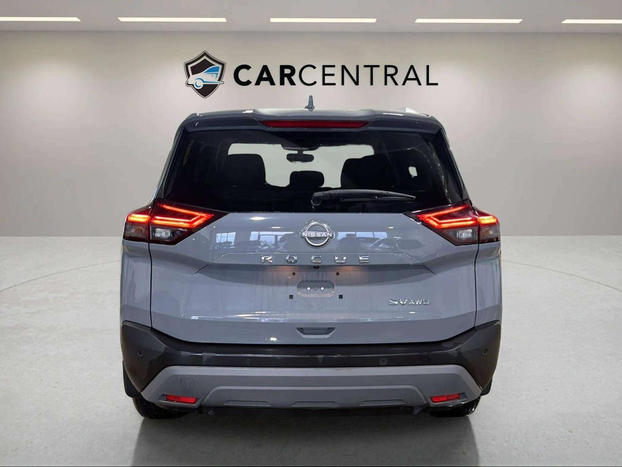 2022 Nissan Rogue SV| CLEAN CARFAX | PANO | PRO PILOT | STARTER Photo