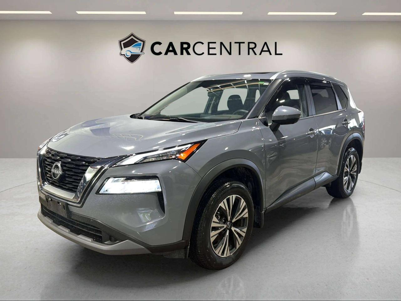 2022 Nissan Rogue SV| CLEAN CARFAX | PANO | PRO PILOT | STARTER Photo