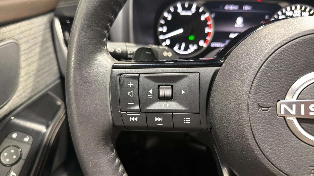 2022 Nissan Rogue SV| CLEAN CARFAX | PANO | PRO PILOT | STARTER Photo