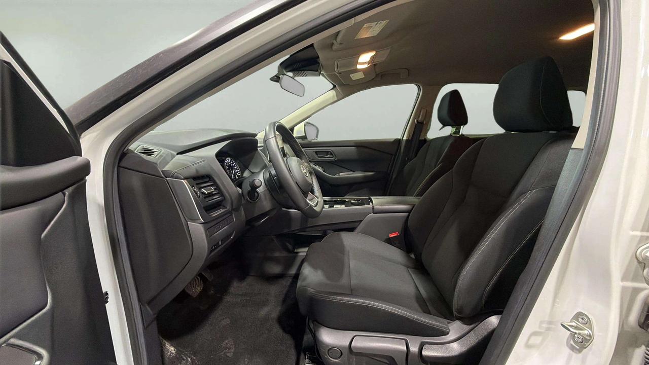 2024 Nissan Rogue S AWD | CLEAN CARFAX |1 OWNER | CARPLAY| STARTER Photo