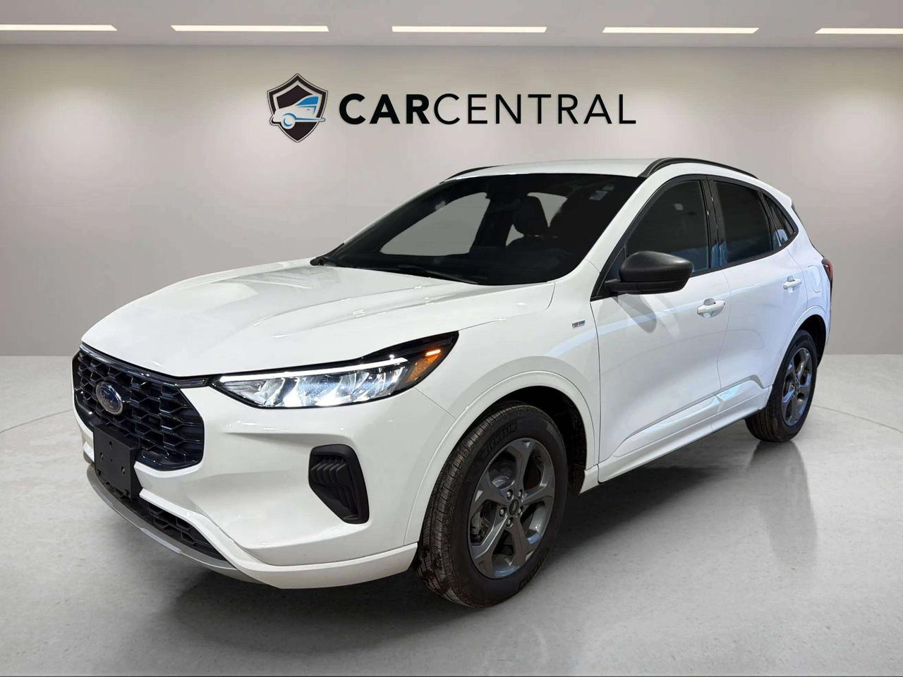 2023 Ford Escape ST-LINE HYBRID | CLEAN CARFAX | CARPLAY | STARTER Photo