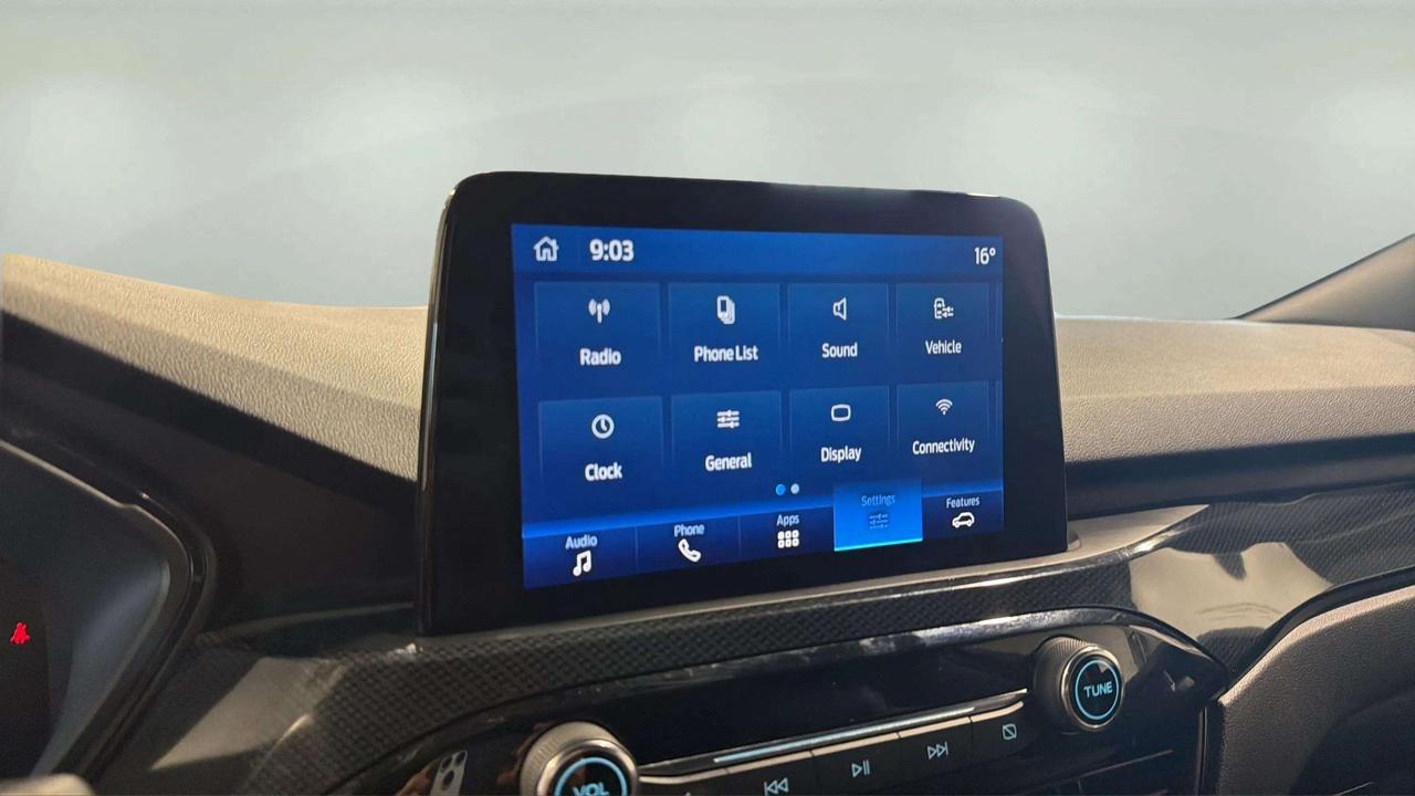 2023 Ford Escape ST-LINE HYBRID | CLEAN CARFAX | CARPLAY | STARTER Photo