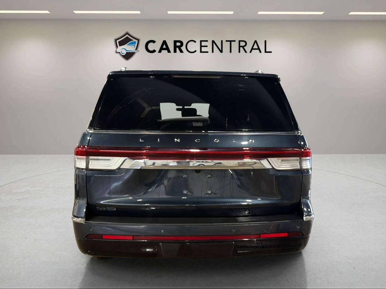 2024 Lincoln Navigator RESERVE | CLEAN CARFAX | CO PILOT | BLUECRUISE| 8 Photo