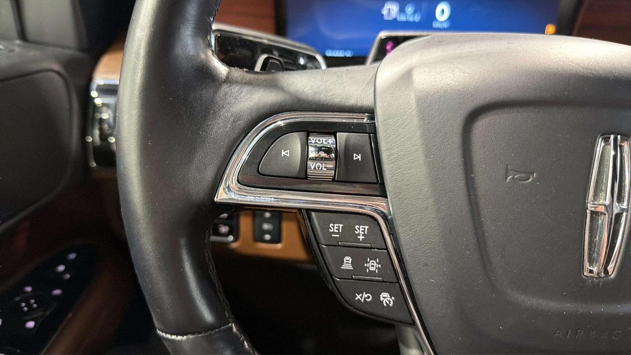 2024 Lincoln Navigator RESERVE | CLEAN CARFAX | CO PILOT | BLUECRUISE| 8 Photo