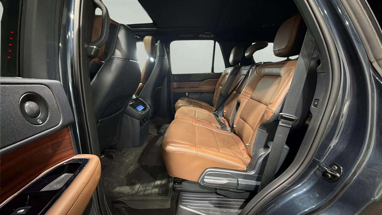 2024 Lincoln Navigator RESERVE | CLEAN CARFAX | CO PILOT | BLUECRUISE| 8 Photo
