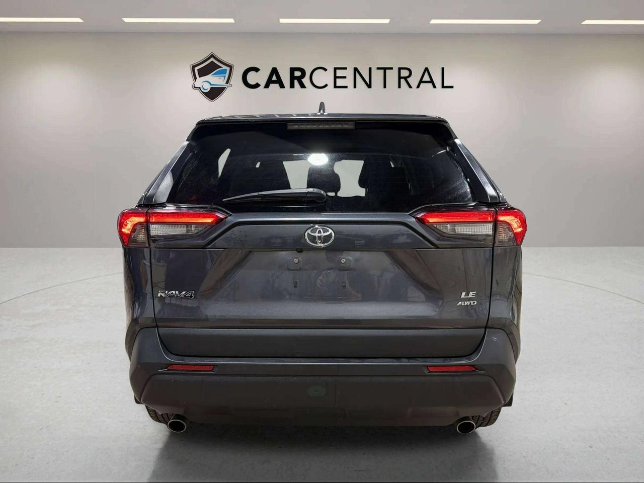 2023 Toyota RAV4 LE | AWD | CLEAN CARFAX | CARPLAY | Photo
