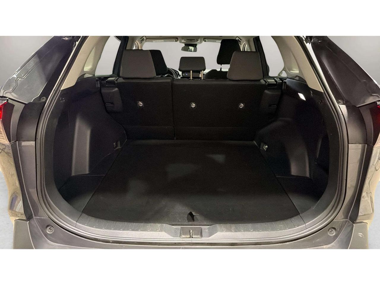 2023 Toyota RAV4 LE | AWD | CLEAN CARFAX | CARPLAY | Photo