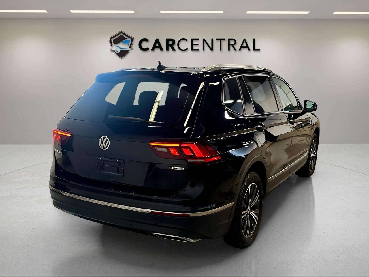 2020 Volkswagen Tiguan  Photo4