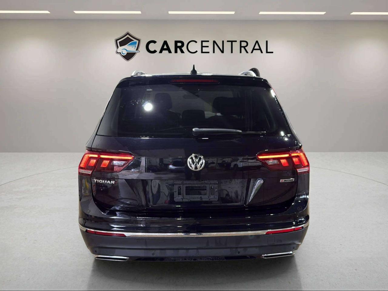 2020 Volkswagen Tiguan HIGHLINE | AWD | LEATHER | CLEAN CARFAX | Photo