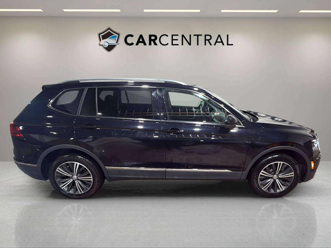 2020 Volkswagen Tiguan HIGHLINE | AWD | LEATHER | CLEAN CARFAX | Photo