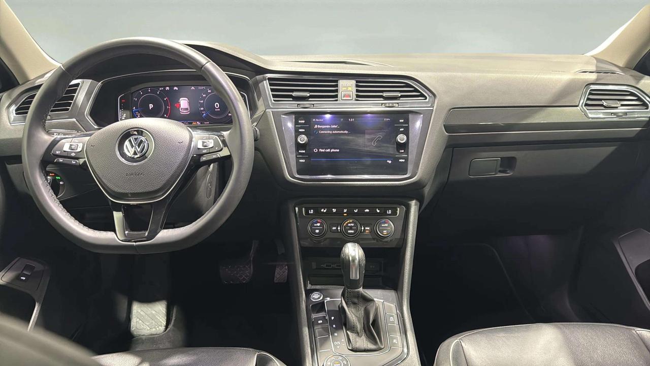 2020 Volkswagen Tiguan HIGHLINE | AWD | LEATHER | CLEAN CARFAX | Photo