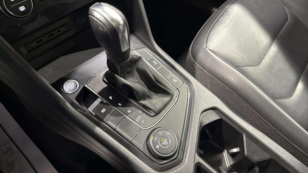 2020 Volkswagen Tiguan HIGHLINE | AWD | LEATHER | CLEAN CARFAX | Photo