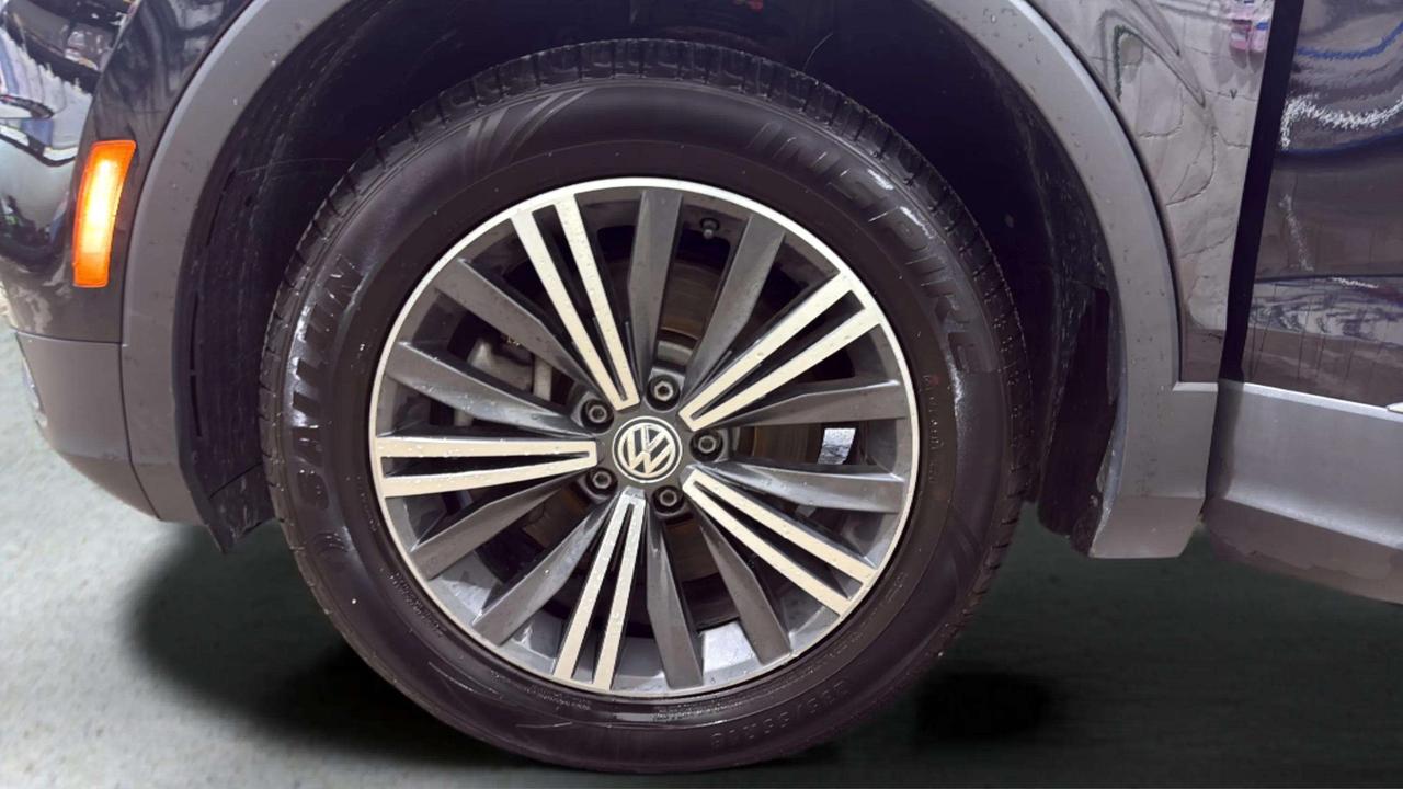 2020 Volkswagen Tiguan HIGHLINE | AWD | LEATHER | CLEAN CARFAX | Photo