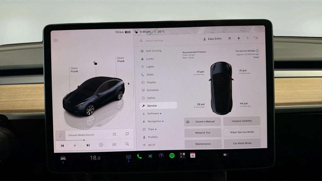 2024 Tesla Model Y LONG RANGE | CLEAN CARFAX|  GLASS ROOF | AWD Photo