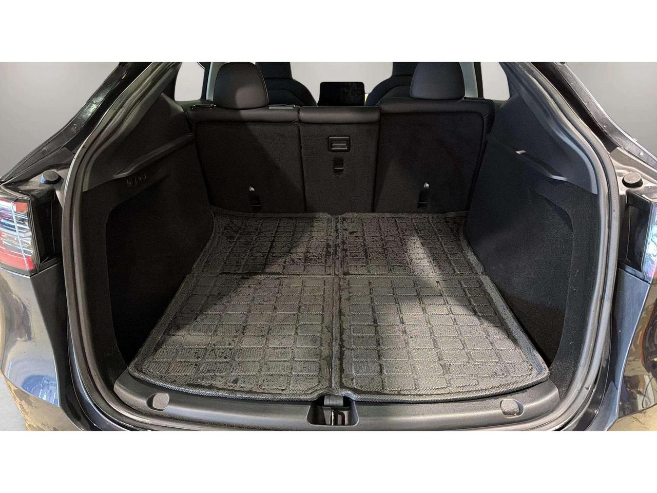 2024 Tesla Model Y LONG RANGE | CLEAN CARFAX|  GLASS ROOF | AWD Photo