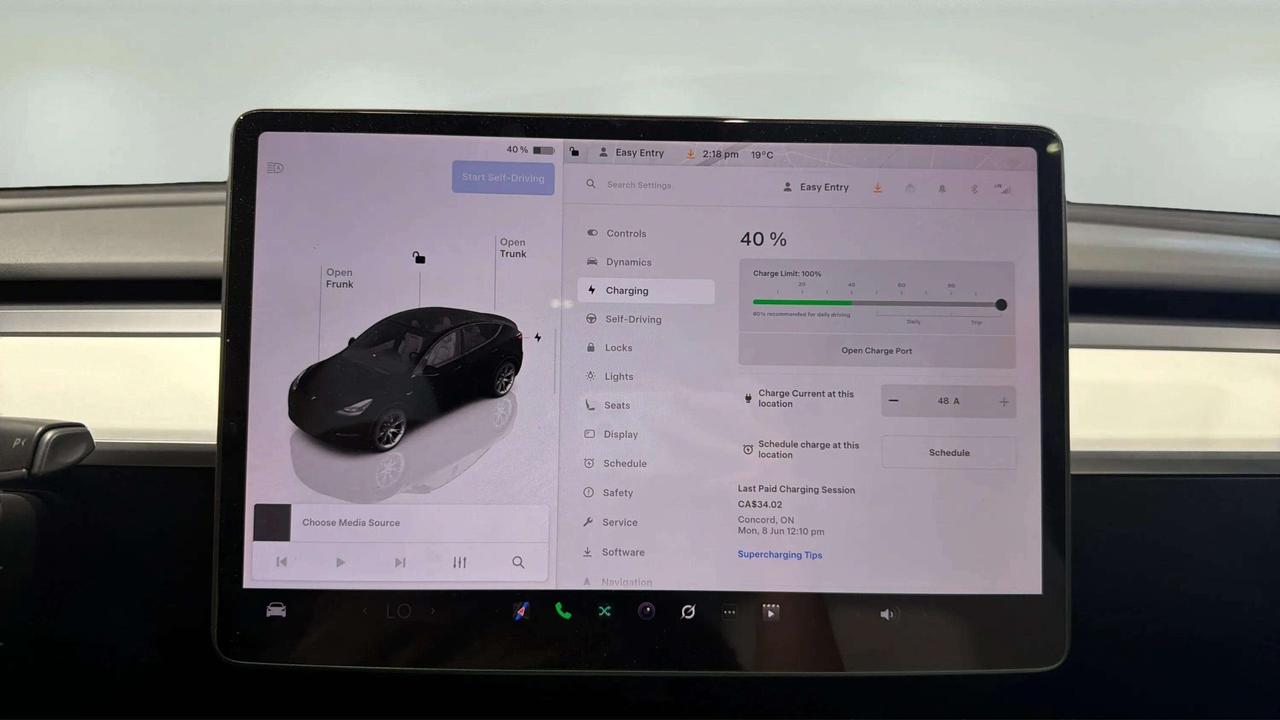 2024 Tesla Model Y LONG RANGE | CLEAN CARFAX |1 OWNER | GLASS ROOF | Photo
