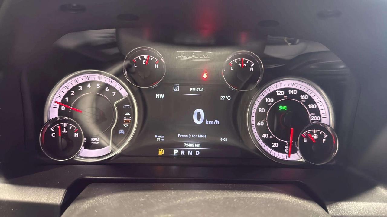 2022 RAM 1500 WARLOCK| CLEAN CARFAX | 1 OWNER | HEMI | TONNEAU Photo