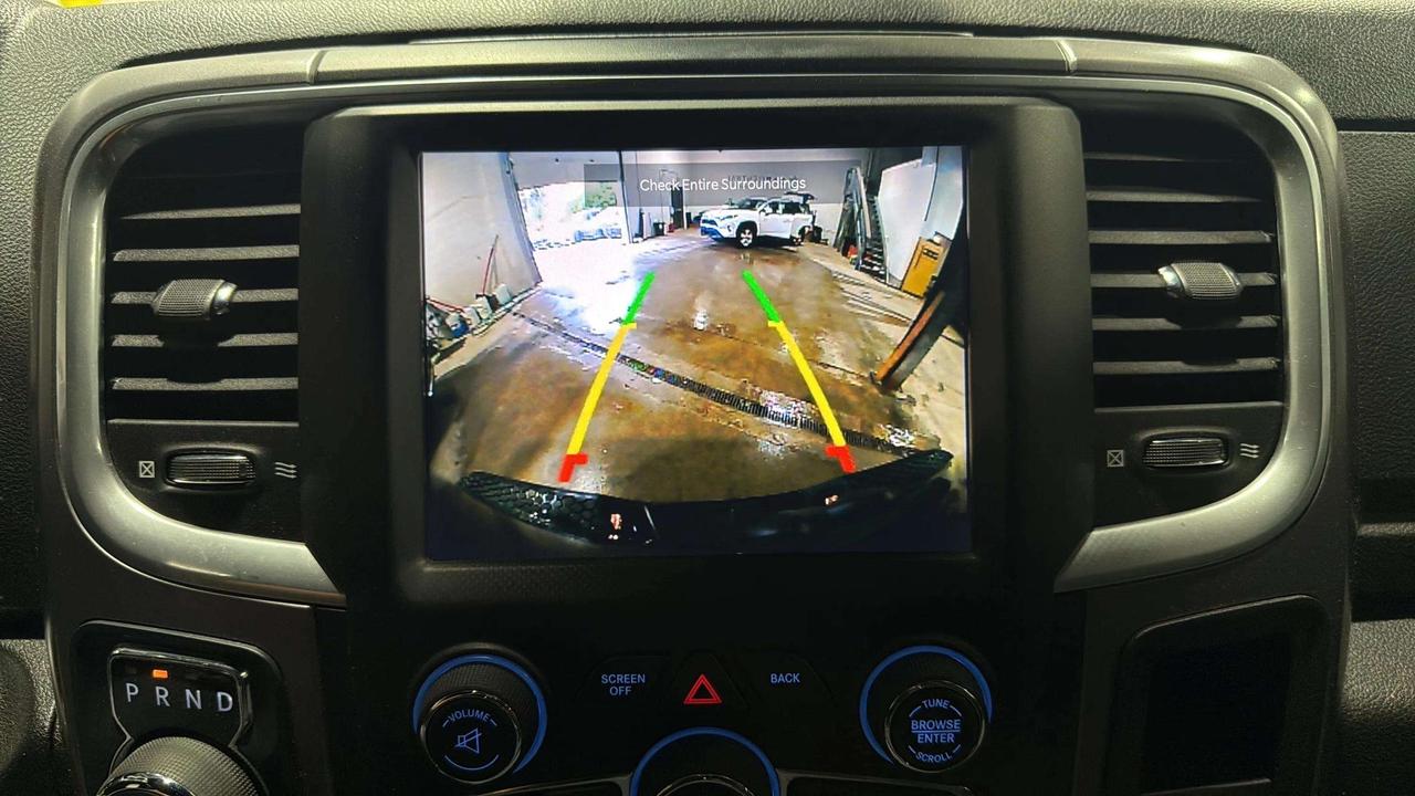 2022 RAM 1500 WARLOCK| CLEAN CARFAX | 1 OWNER | HEMI | TONNEAU Photo