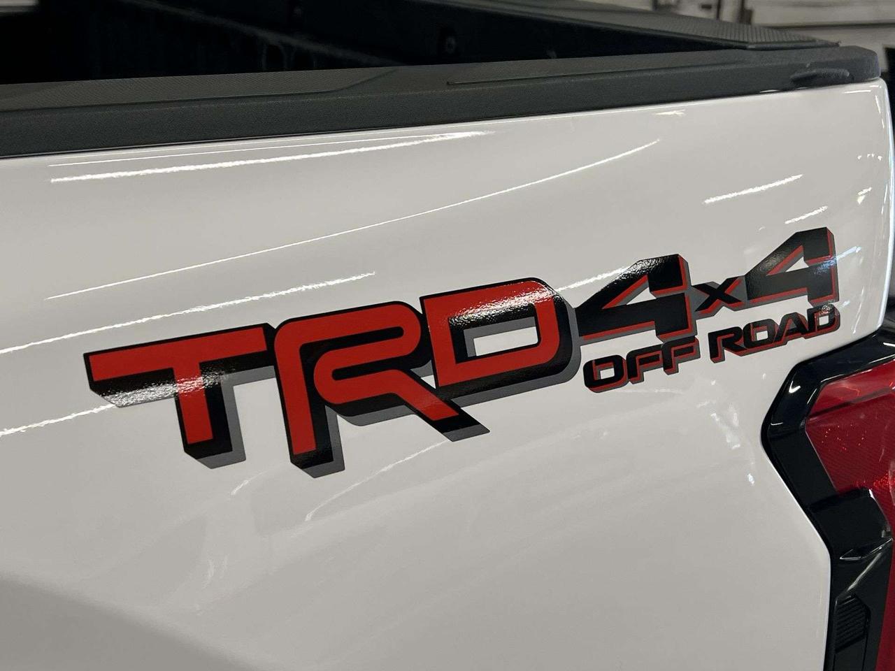 2024 Toyota Tundra TRD OFF-ROAD 4X4 |CREW | HTD SEATS | CARPLAY | A/C Photo